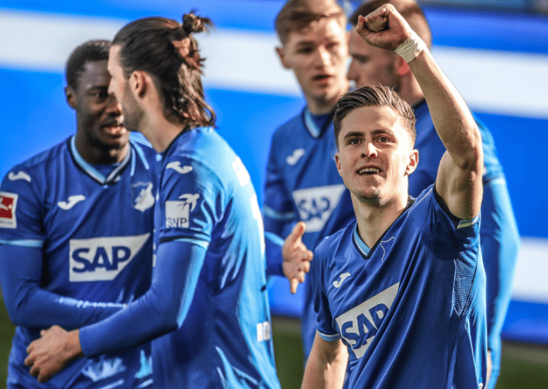 ayx德国杯赛后再迎强敌；上海申花更衣室发声；主帅态度——媒体盛赞；赛季目标并未改变的简单介绍